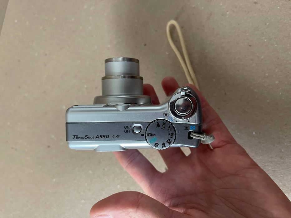 canon powershot a560 - купити цифрові фотокамери - Ціна на OLX.ua