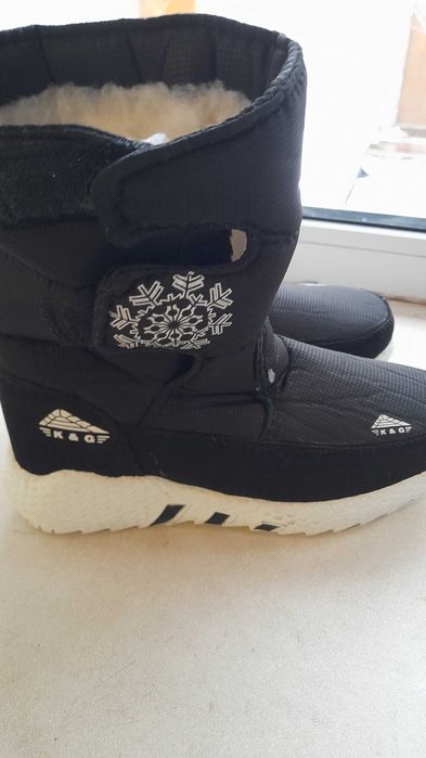 дитячі дутики 37 р