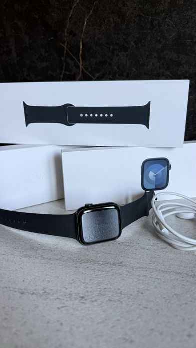 Apple Watch Series 9 45mm GPS Midnight – komplet, bardzo dobry stan