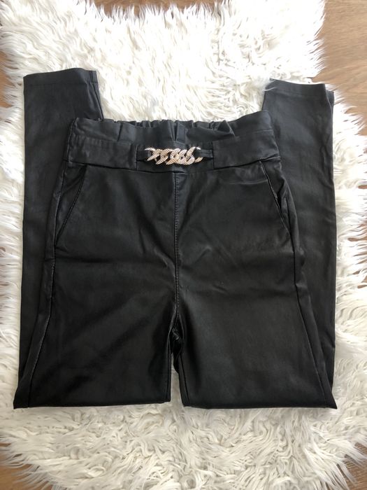Piekne woskowane spodnie L