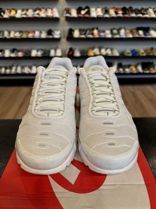 Buty męskie Trampk Nike_Air_Max_Plus_Triple_White R.42