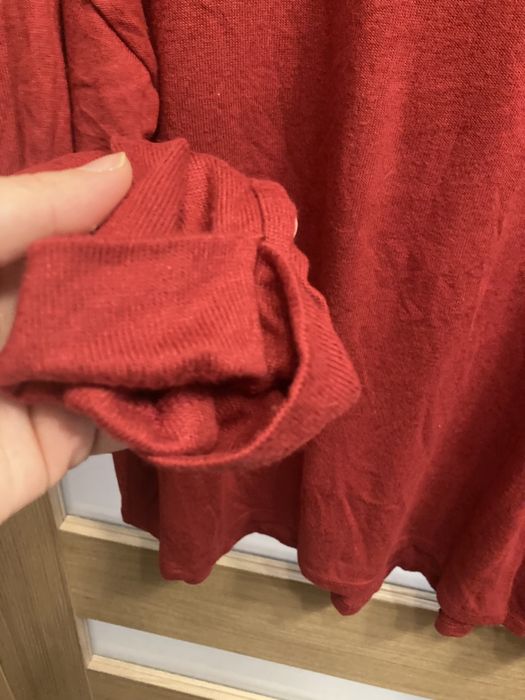 Sweter l mankiety