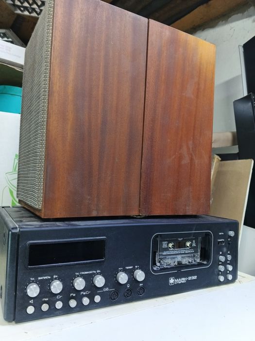 Магнитофон Маяк.