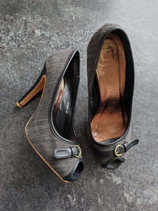 Damskie buty na szpilce