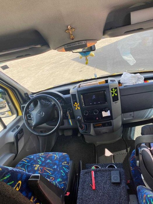 Автомобіль спринтер