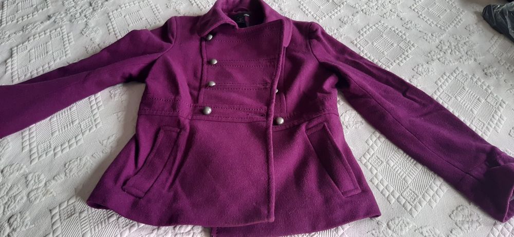 Casaco beringela H&M