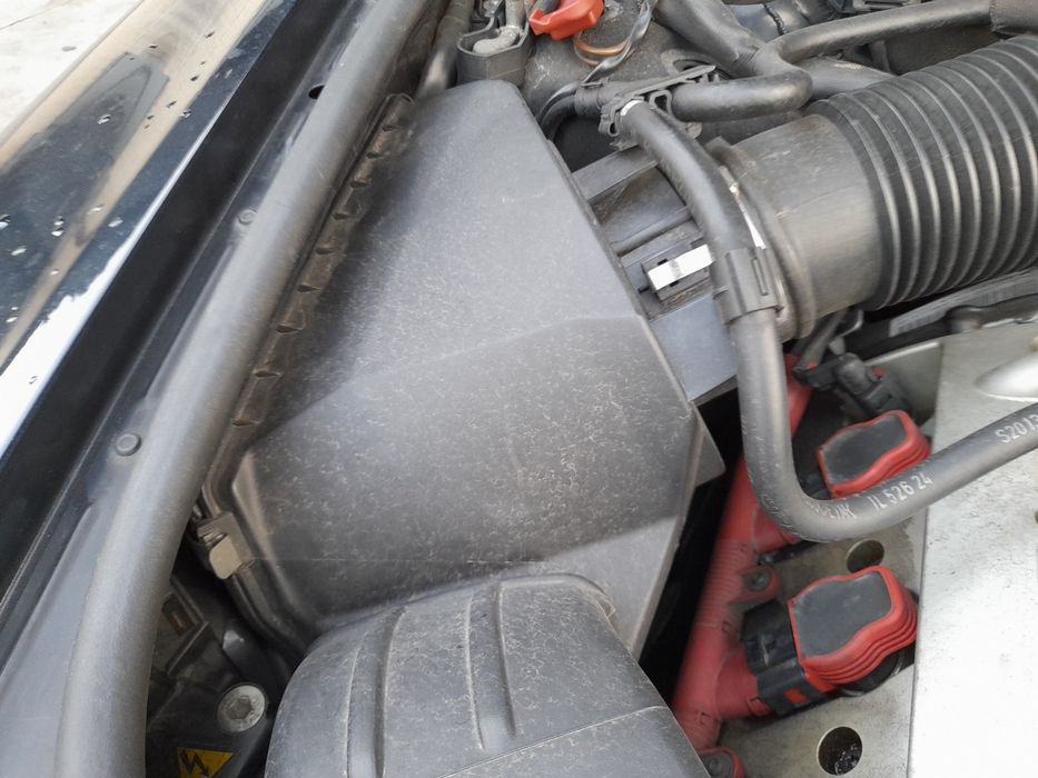 Caixa filtro ar AUDI A6 (4F2, C6)