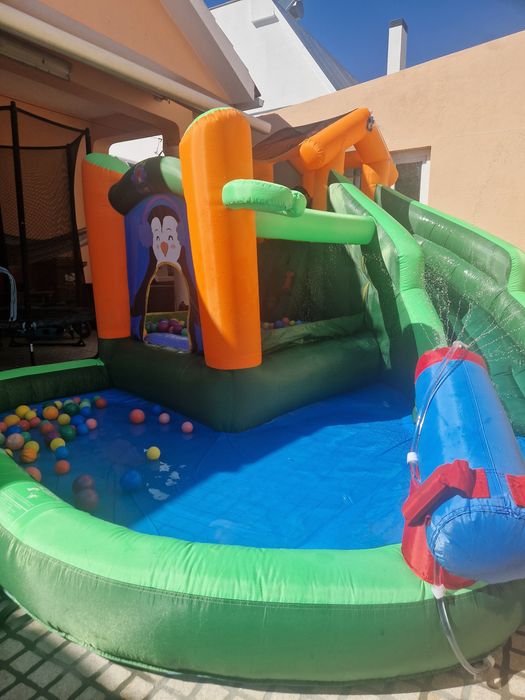 Aluguer de insuflável infantil