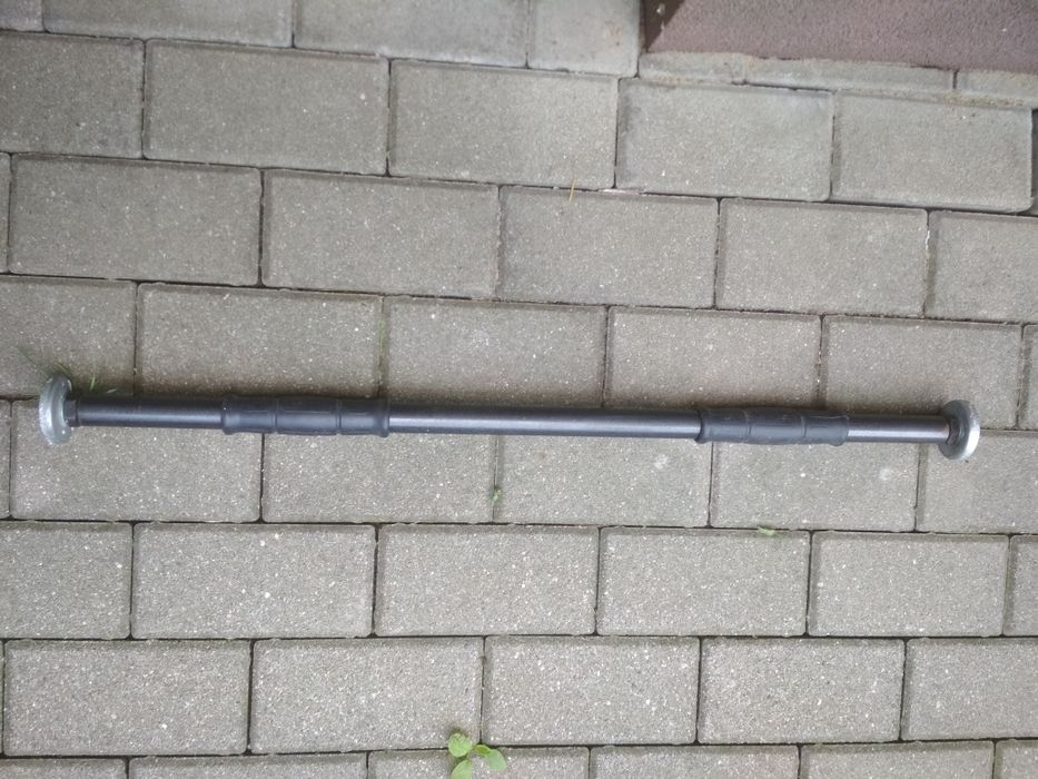 Турнік розсувний металевий еспандер та гантелі