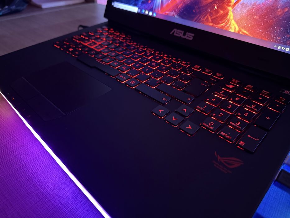 ЗСУ Скидка! 17’3 мощный игровой ноутбук AsusRog Gtx8gb Ігровий ноутбук
