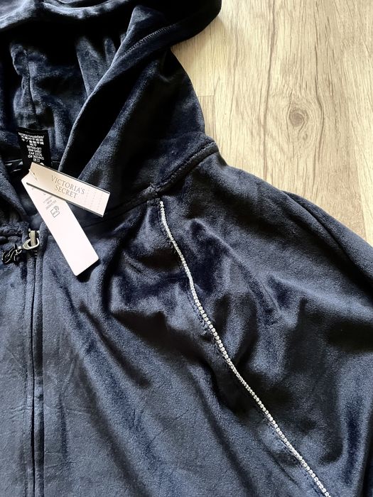Czarna welurowa bluza z kapturem Victoria’s Secret