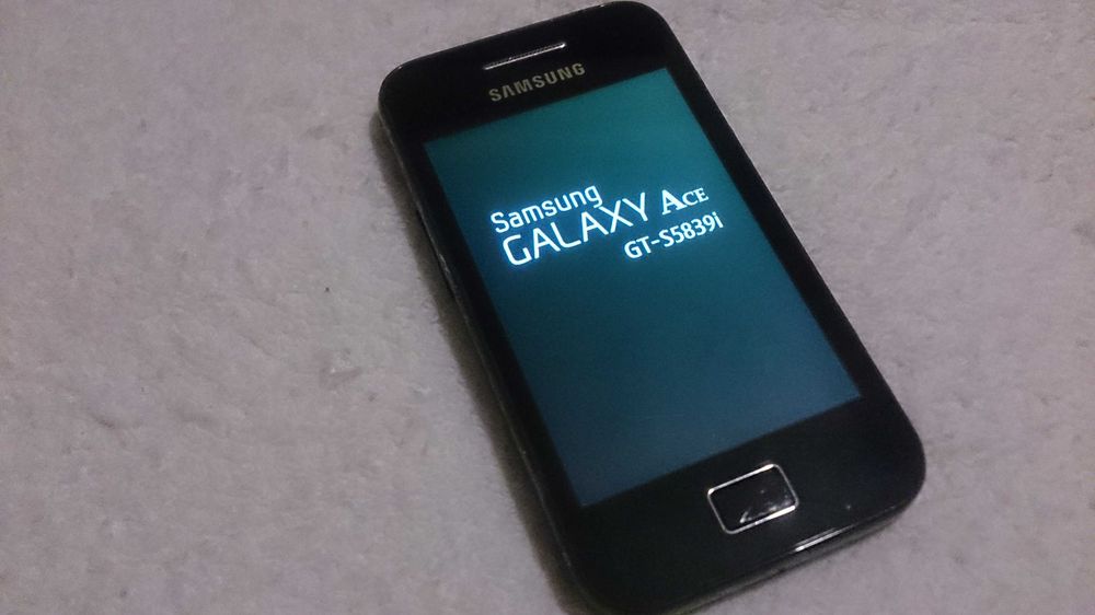 samsung galaxy ace gt-s5839i (ler descrição)
