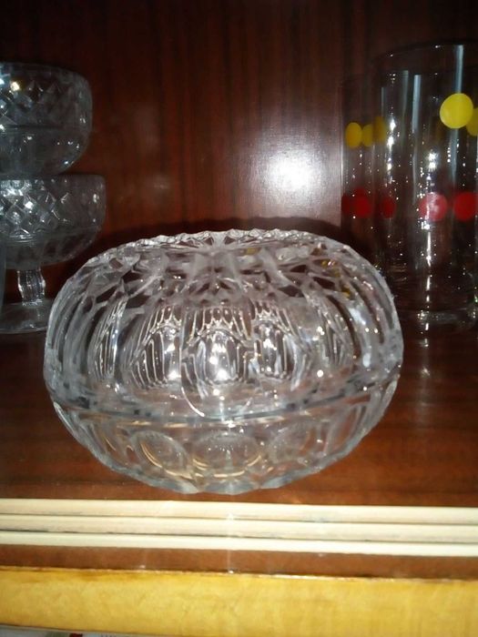шкатулка цукерниця кришталева часів СРСР