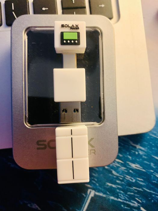 SolaX Power — Miniatura promocional original — 15 €