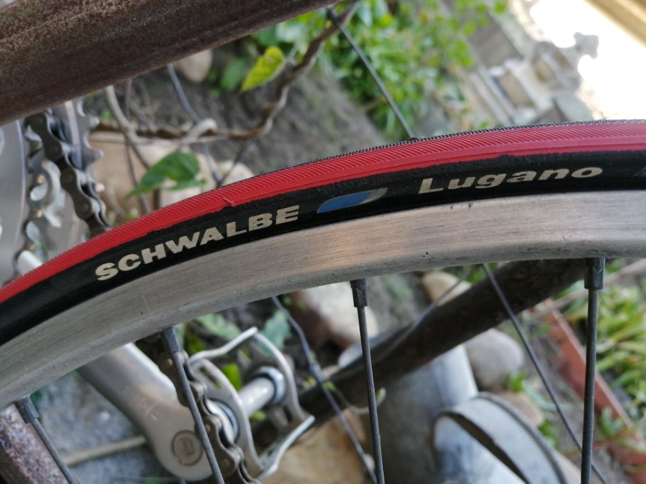Bicicleta alumínio anos 70, competição. Projecto "Fixie" por terminar