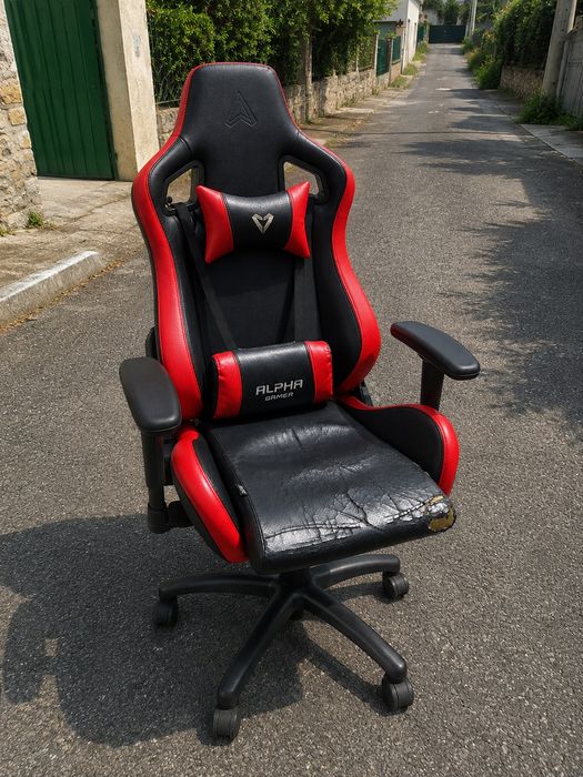 Cadeira gamer Alpha