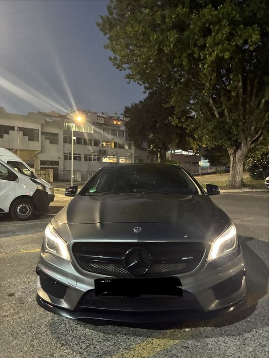Mercedes cla 45 amg  edition 1