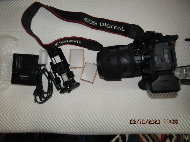 Canon EOS 600D - Máquina fotográfica