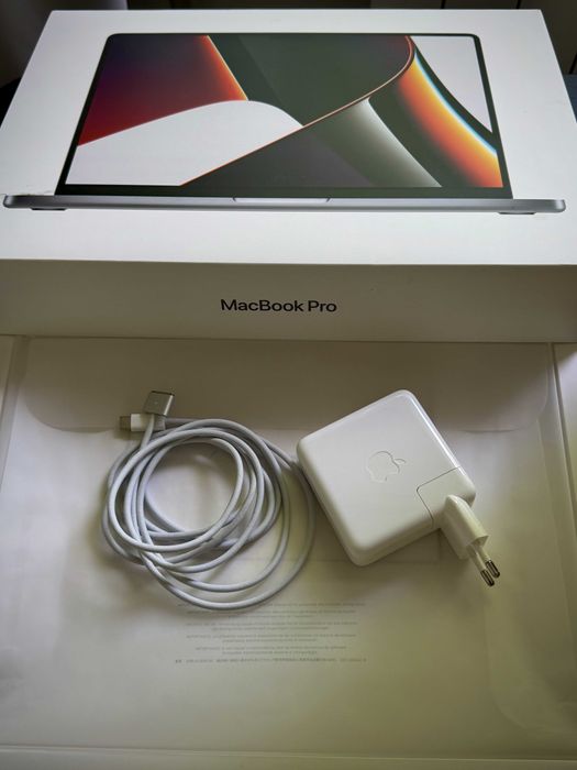 MacBook Pro 14'', M1 16GB RAM, 512GB SSD