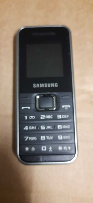 2 x Telemóveis Samsung Usados