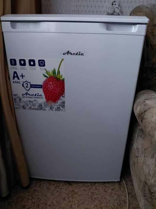 Морозильна камера Arctic АМК 088