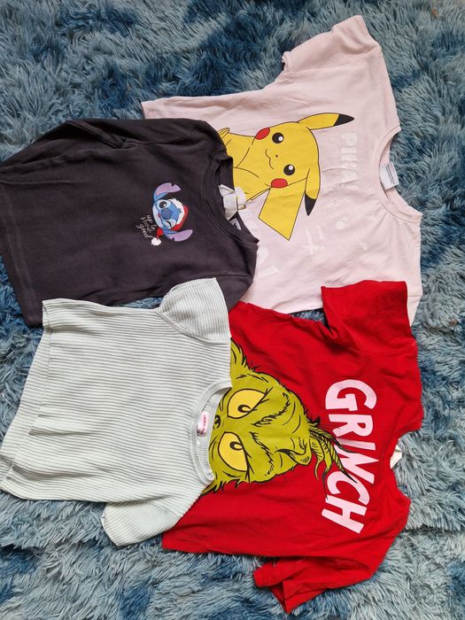 Zestaw czterech bluzeczek