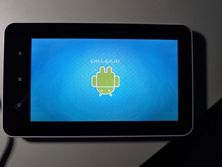 Tablet eZee`TAB 10Q13-M e Tablet 759 DECO