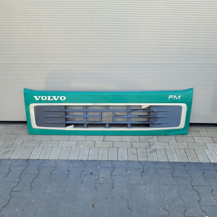 MASKA ATRAPA VOLVO FM FMX 20523237 ORYGINAŁ