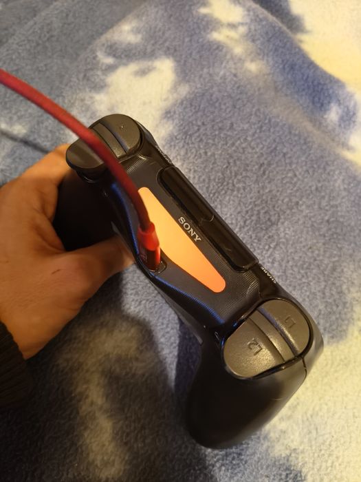 Comando PS4 original a funcionar perfeitamente