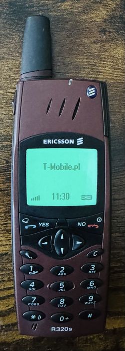 Ericsson R320s jak nowy
