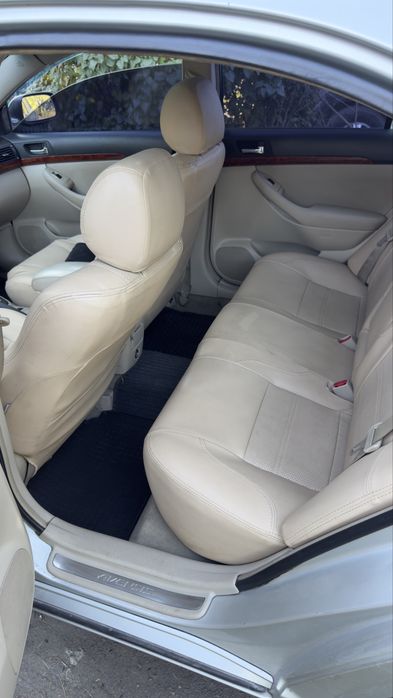Toyota avensis можливий обмін