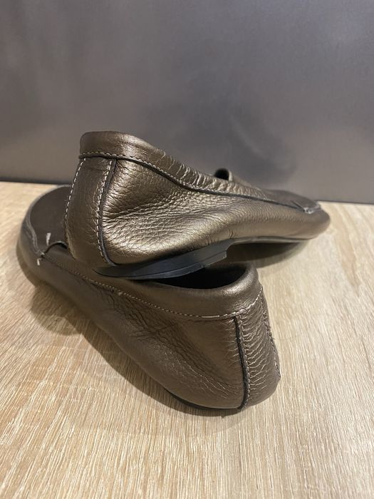 Сандалі бронзові шкіряні