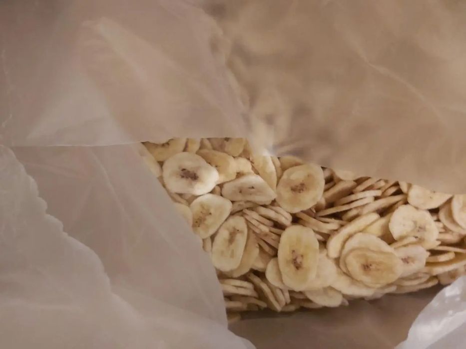 Бананові чіпси 1кг банановые чипсы снек