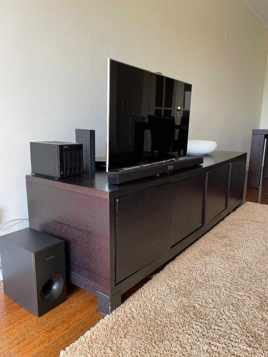 SideBoard, armário de tv em madeira escura