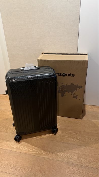 Malas de viagem Samsonite novas por estrear.