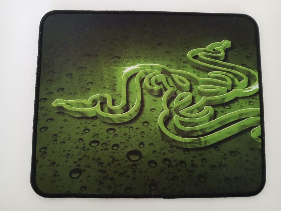Tapete de rato gaming Razer (mousepad gaming Razer) (LER DESCRIÇÃO)