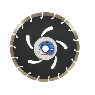 Tarcza diamentowa 230x22,2x10mm segmentowa