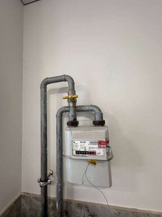 Продаж 2-ох кімнатної квартири з ремонтом  ЖК Б4 вул.Бабяка  Газ!!