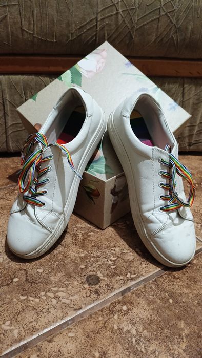 Білі жіночі кеди 42 розміру