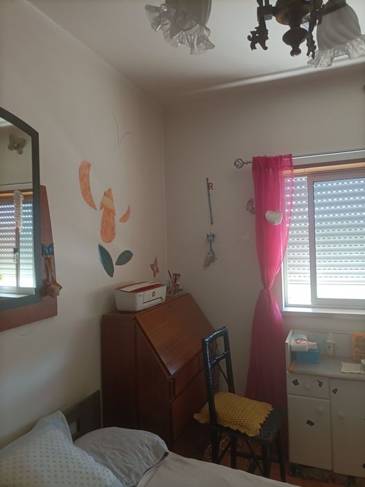 Arrendo T2 Monte da Caparica próximo de Lisboa praias e  Univerdidade