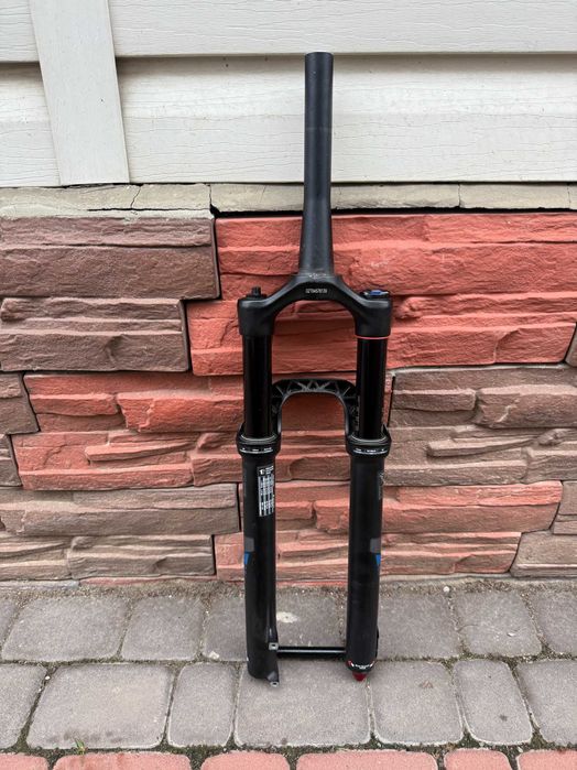 Rock Shox Yari 120mm 29 15x100 (Шток 21.4см)