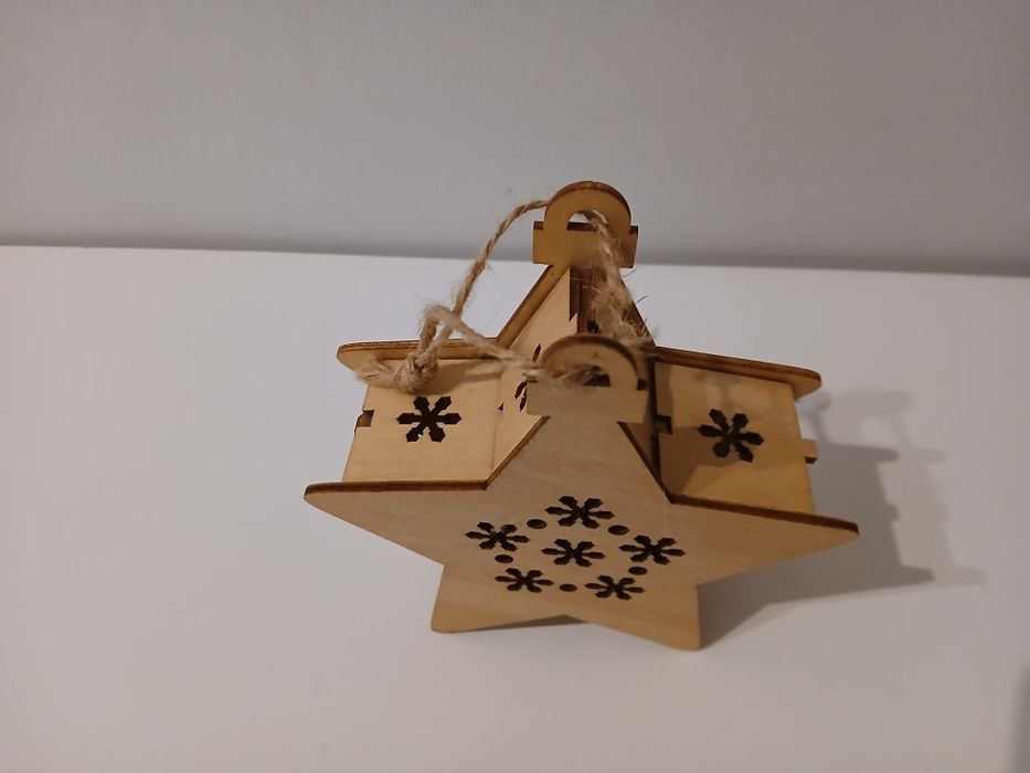 Estrela decorativa com luz