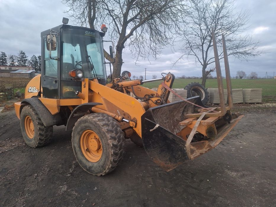 Sprzedam Ładowarka Case