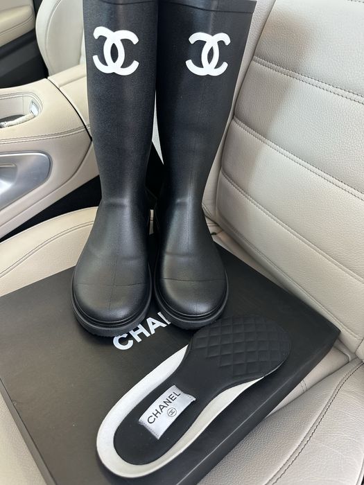 Резиновые сапоги гумові в Наявності