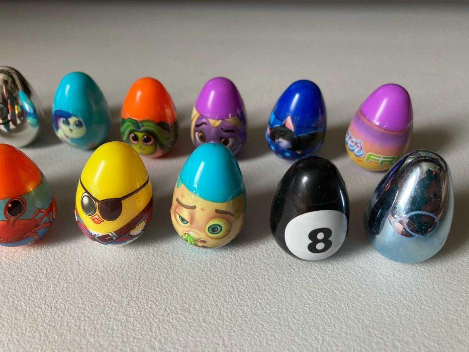 Coleção Egg’z World Panini - 16 unidades