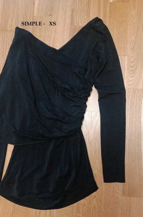 Elegancka czarna bluzka - Simple - XS