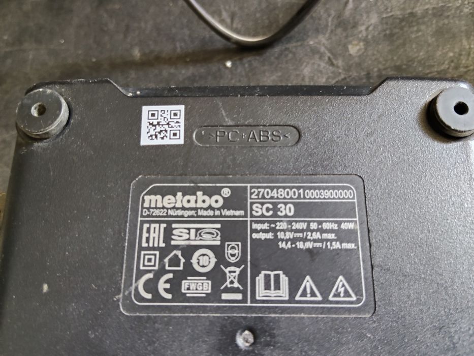 Carregadores de baterias Metabo/ Milwaukee/ Pecoll