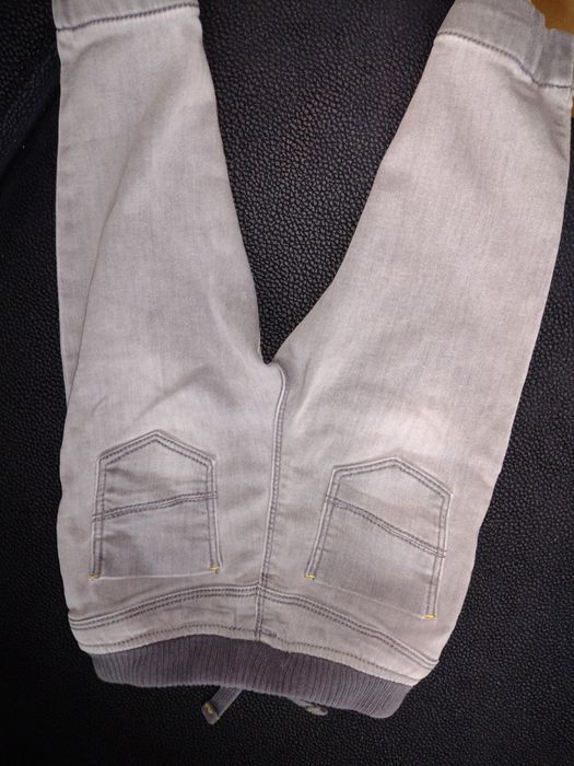 Spodnie jeans szary 80