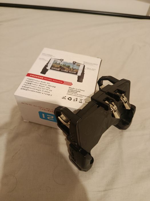 Portable Mobile Phone Controller64551112745217120