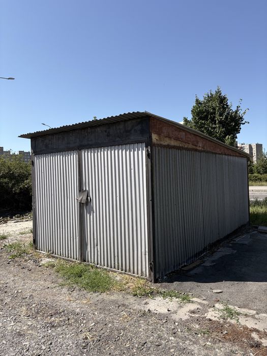 Sprzedam garaż blaszany